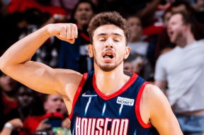 爱游戏网站 - 风云突变！休斯敦火箭转会期豪取连胜，欧联版图或变，目标明确，更衣室氛围转暖