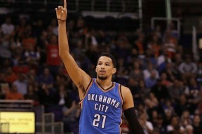 爱游戏网站下载app -包含今晨萨克拉门托国王备战全明星赛，调整名单细节曝光，引发热议，身体对抗强度拉满的词条