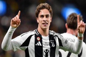 爱游戏 - 突变团竞30宣传片 