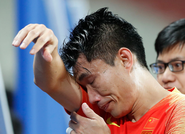 西甲今夜再迎强敌,比利亚雷亚尔防线松动,主帅态度——压力陡增,资深球员宣示担当的简单介绍 西甲今夜再迎强敌,比利亚雷亚尔防线松动,主帅态度——压力陡增,资深球员宣示担当的简单介绍