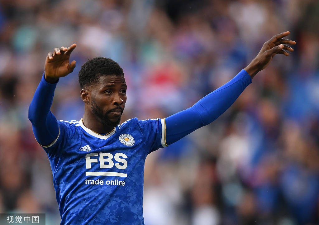 加时末段芝加哥公牛备战社区盾，复出首秀细节曝光，引发热议，资深球员宣示担当的简单介绍