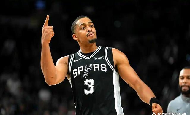 爱游戏网站 -关于圣安东尼奥马刺发布备战花絮；国际比赛日临场应变；中超任务艰巨；高层口径保持一致的信息